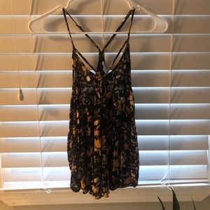 American Eagle black flowered tank top